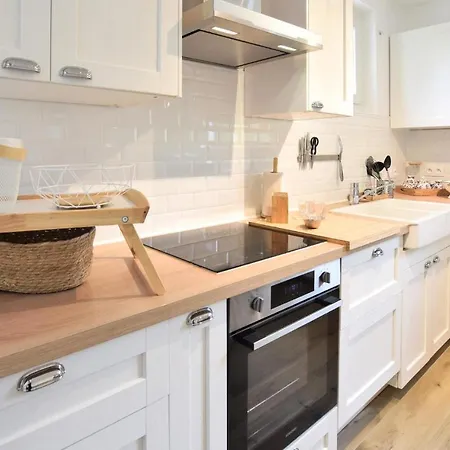 Awesome In With Wifi And 4 Bedrooms Prázdninový dům Hauteville-sur-Mer