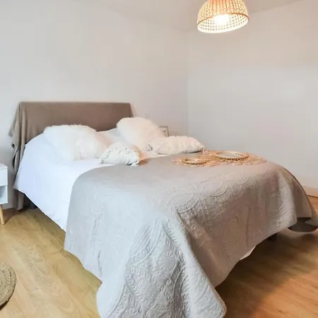 Awesome In With Wifi And 4 Bedrooms Hauteville-sur-Mer